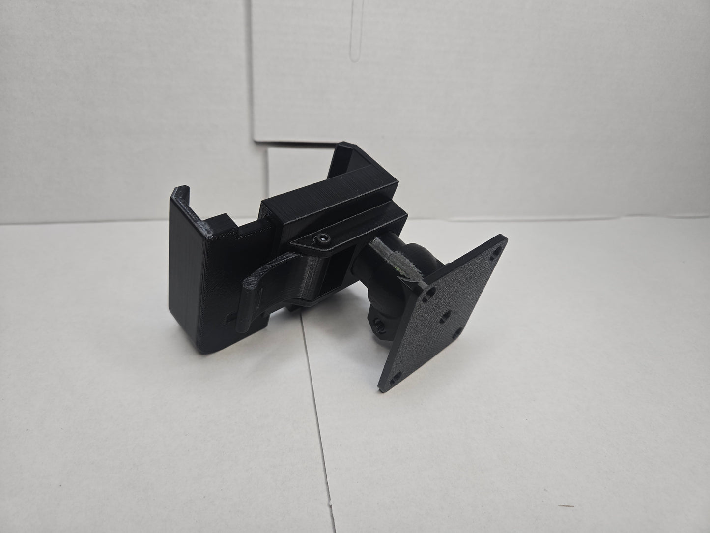 Adjustable Phone Mount for Sim Racing Chassis