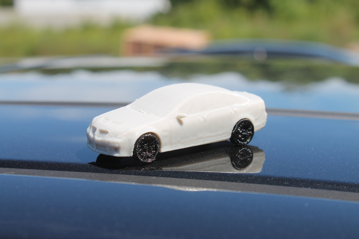 1:64 G8 Model